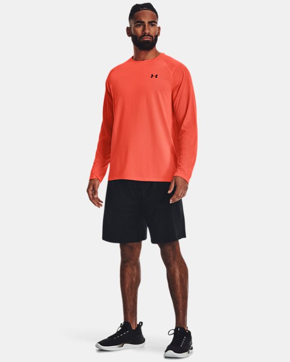 Herren UA Tech™ Langarm-Shirt, Orange, pdpMainDesktop image number 2